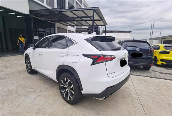 Lexus RX200t