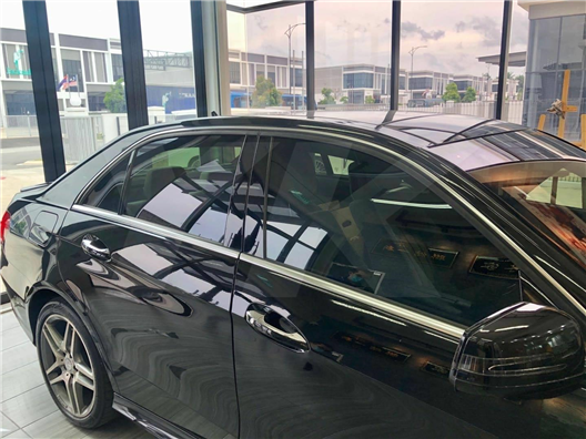 Mercedes E CLASS W212